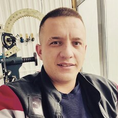 Оскар, 29, Серпухов
