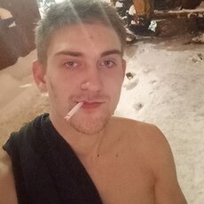 Виталий, 19, Уржум