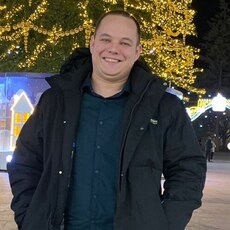 Мотя, 32, Холм