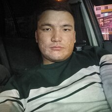 Ян, 23, Юнокоммунаровск