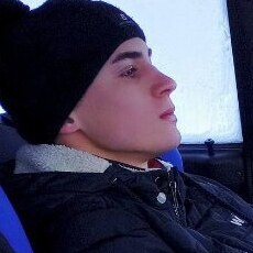 Лаврик, 22, Макеевка