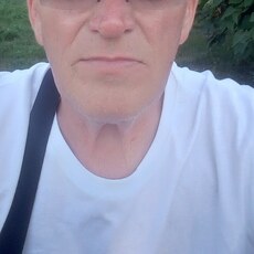 Тим, 62, Новосиль