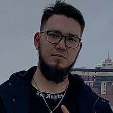 Альбик, 26, Тында