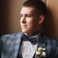 Витя, 24, Доброполье