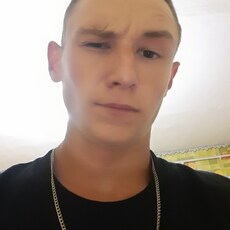 Стёпа, 21, Артёмовск (ЛНР)