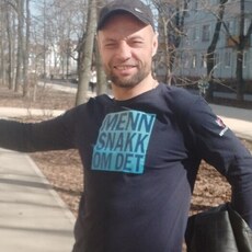 Лев, 44, Северск (ДНР)