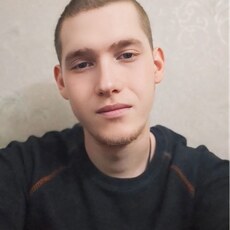 Давид, 23, Сенгилей