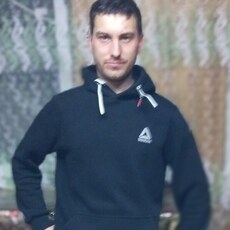 Трофим, 27, Зеленогорск