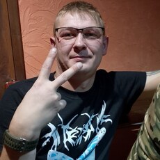 Лёня, 31, Луга