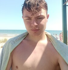 Виталя, 20, Юрюзань
