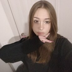 Полина, 20, Кубинка