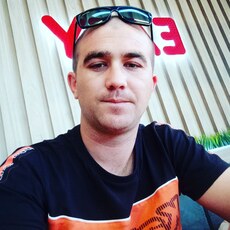 Олеж, 31, Холмск