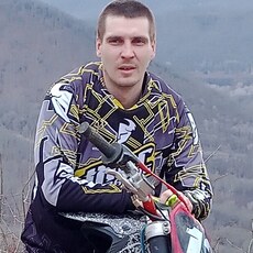 Артём, 32, Мелитополь
