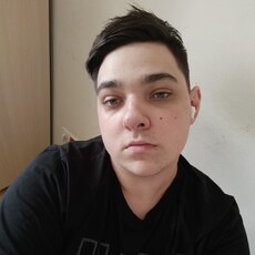 Георгий, 23, Счастье