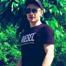 Эмиль, 29, Камешково