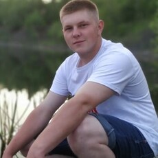 Анатолий, 26, Берёзовский (Свердловская область)
