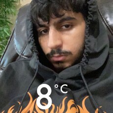 Лев, 22, Азнакаево