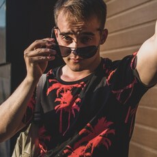 Василий, 27, Макаров