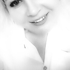 Ника, 39, Саратов