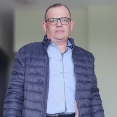 Рома, 46, Саянск