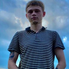 Радомир, 21, Дзержинск (Нижегородская область)