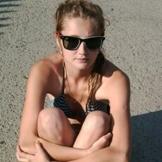 Анжелика, 24, Артёмовск (ЛНР)