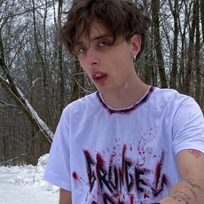Адриан, 22, Алушта