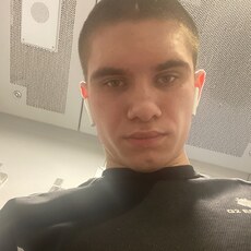 Яков, 26, Камышин