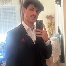Илюха, 20, Ступино
