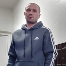 Лёня, 41, Калач