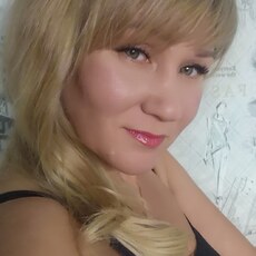 София, 43, Емва