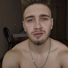 Адриан, 21, Берислав