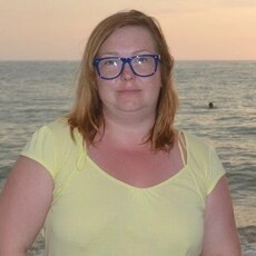 Флора, 45, Холм