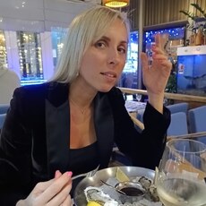 Виктория, 40, Невельск
