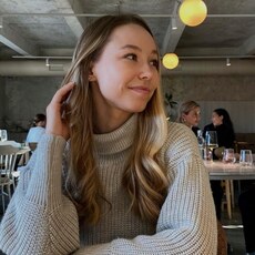 Маша, 32, Новогродовка