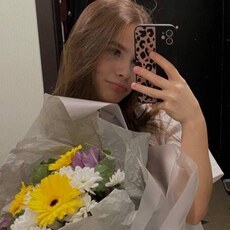 Аня, 22, Мончегорск