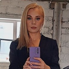 Настя, 46, Екатеринбург