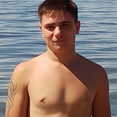 Валера, 27, Южно-Сухокумск