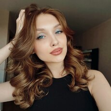 Милана, 25, Белый