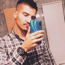 Вадим, 27, Бакал