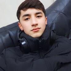Давид, 20, Нерюнгри