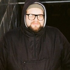 Аркадий, 30, Мурино
