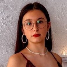 Роза, 21, Сланцы