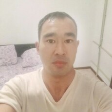 Артём, 31, Чусовой