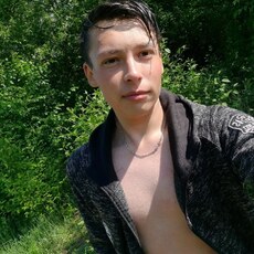 Эдуард, 23, Чердынь
