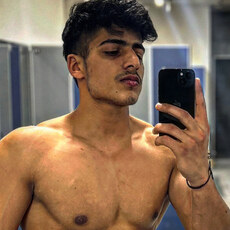 Артемий, 22, Анива
