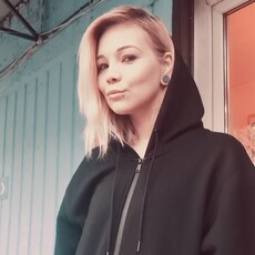 Алина, 32, Константиновск