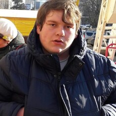 Игорь, 29, Болгар