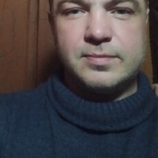 Валентин, 40, Каменск-Уральский