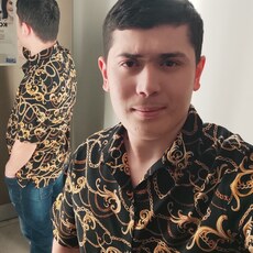 Адам, 26, Каховка